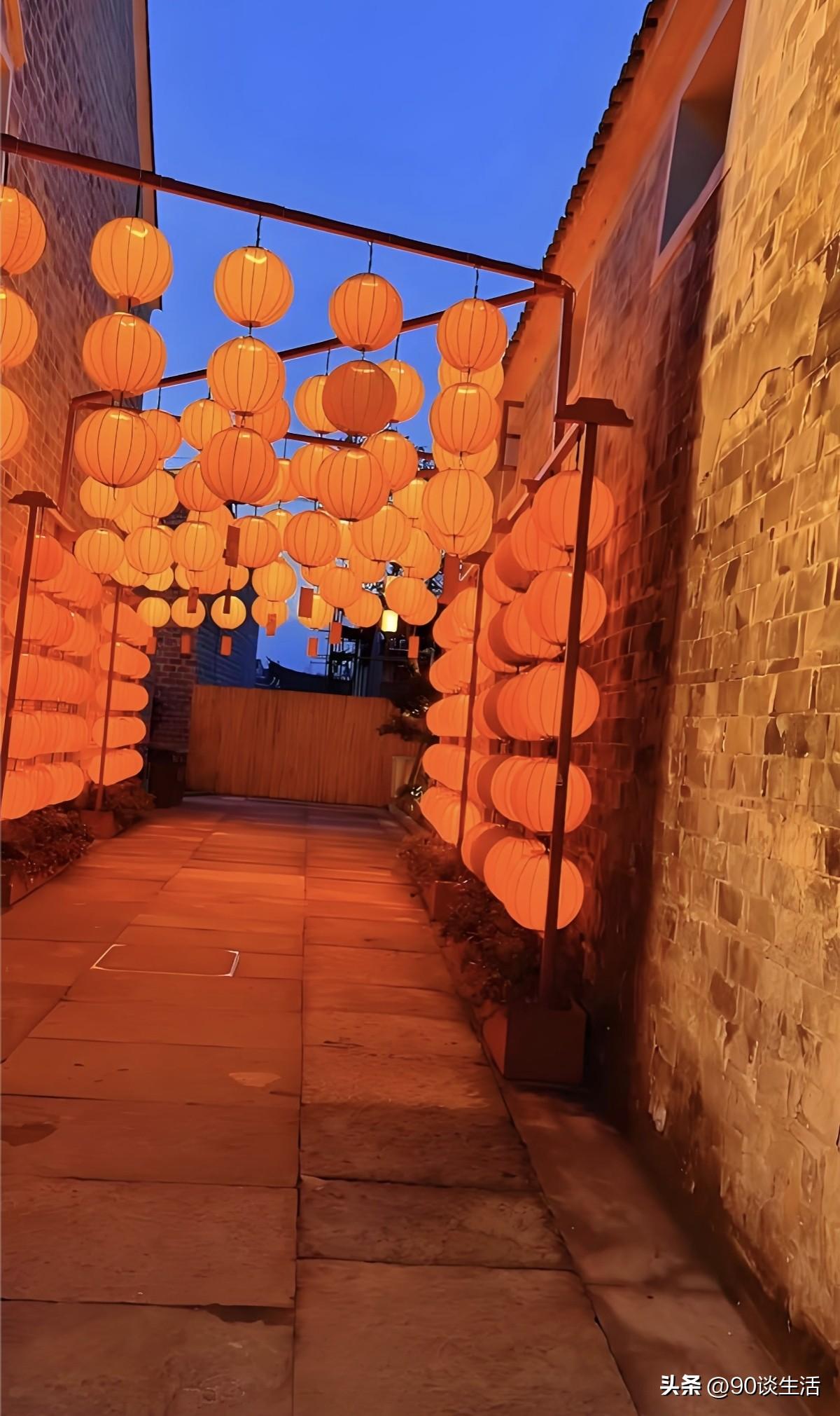 你听过最骗人的谎言是什么?
听我一句劝告:
这年头，如果你的手里还有10万、20