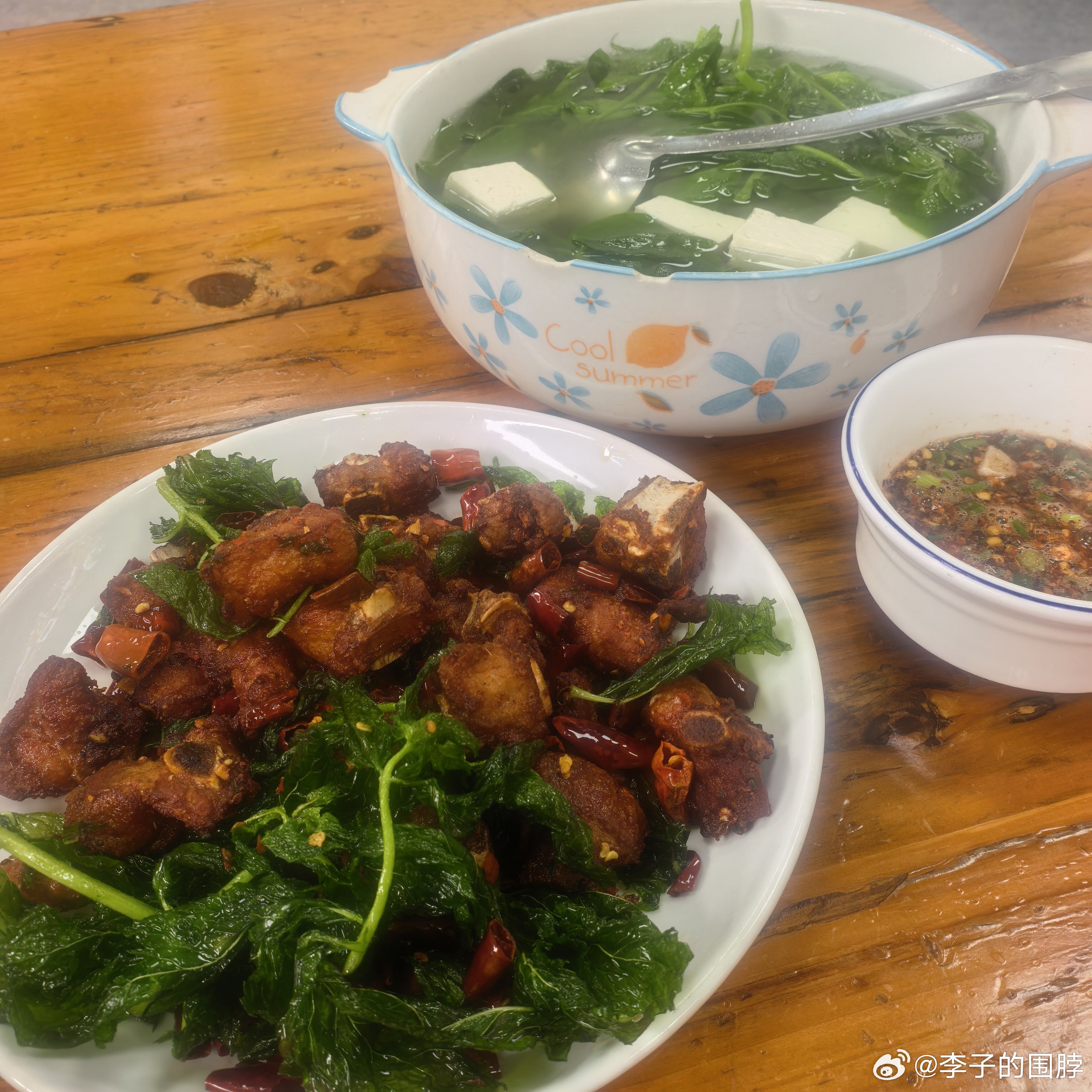 好久没吃炸排骨了，安排。 