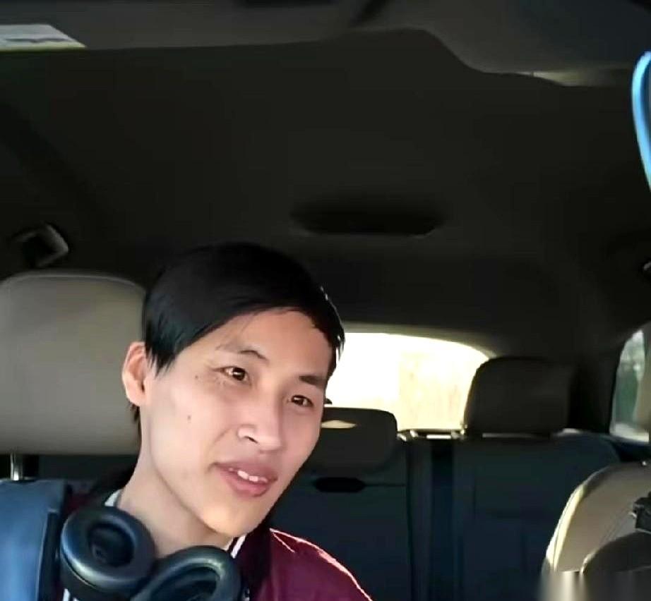 你敢信吗？
这个刷爆全网的寻亲故事，最开始，他自己根本就没想找。
是他那个好哥们