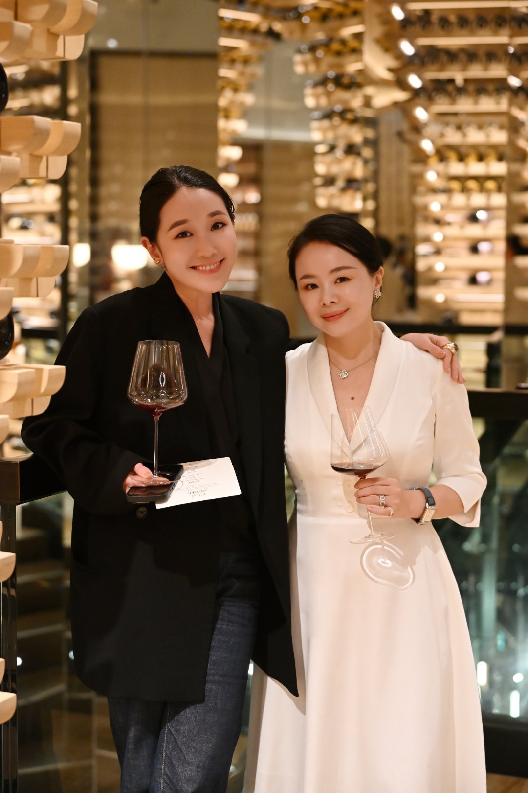 中环百年老楼藏万瓶好酒，镇店之宝180万这次到香港，终于探访了传说中的 Club