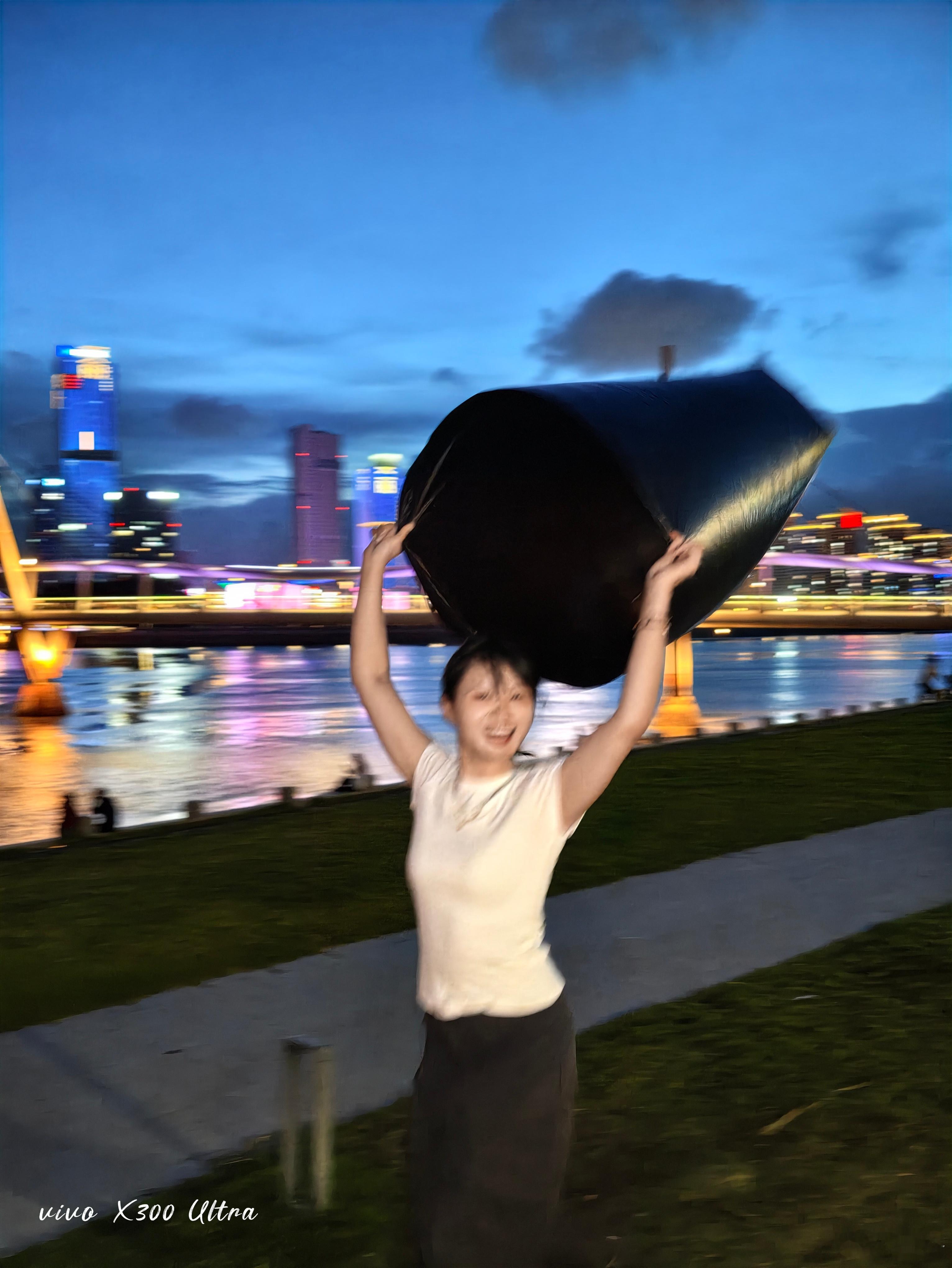 小林说这样拍很有氛围，我请问呢？
