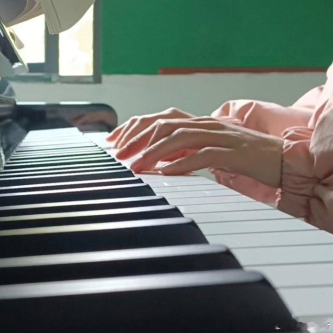 寒假不打烊放寒假 寒假学钢琴，解锁超治愈的新技能🎹寒假时间充裕又不用赶学业进度
