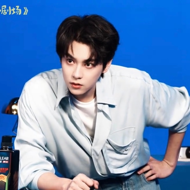 宝宝你萌啊啊啊啊啊！！！！！