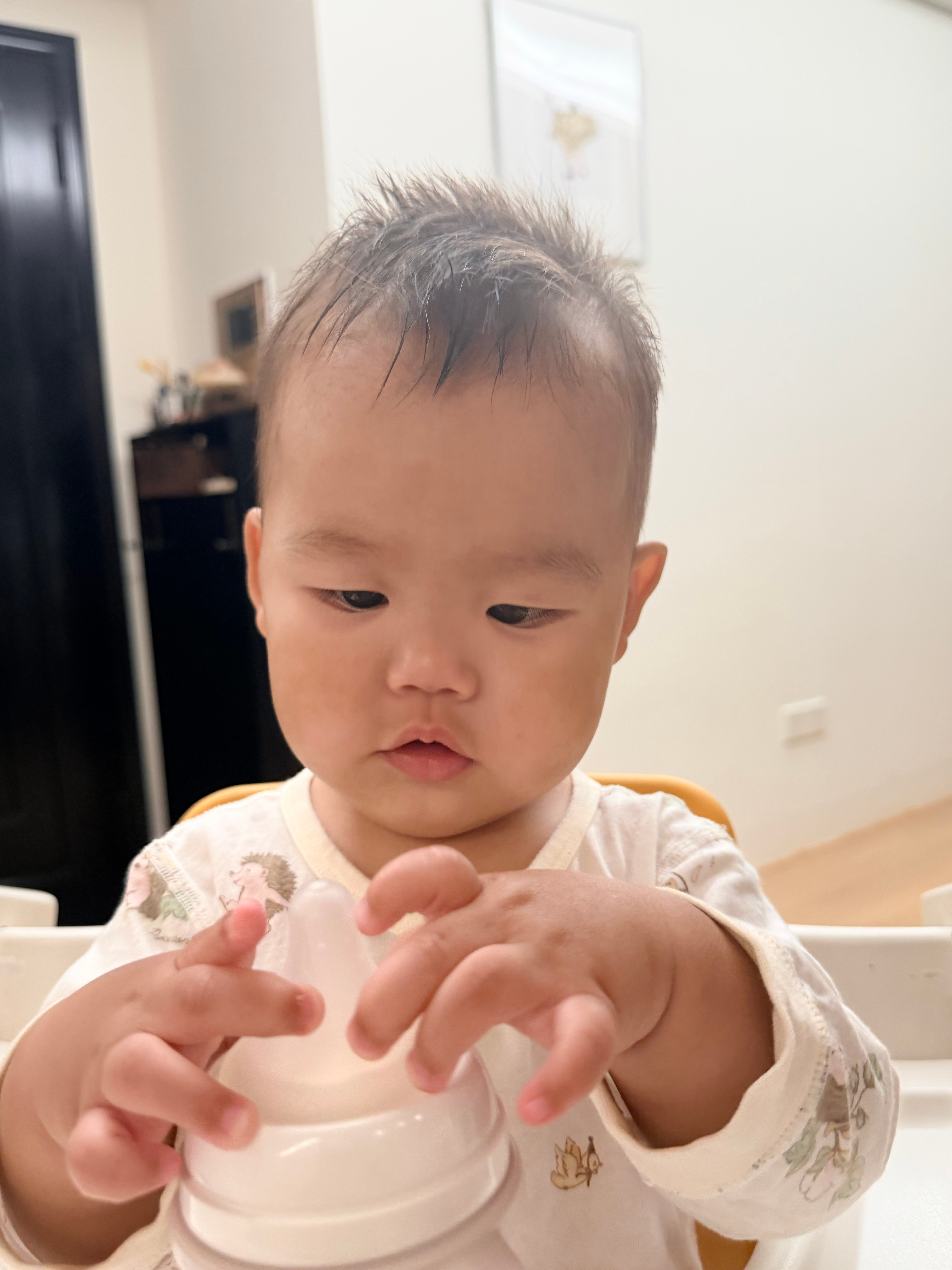 和小陈一起过的第4个生日，和麦旋风过的第1个生日🎂即使和小陈说了N遍不要买蛋糕