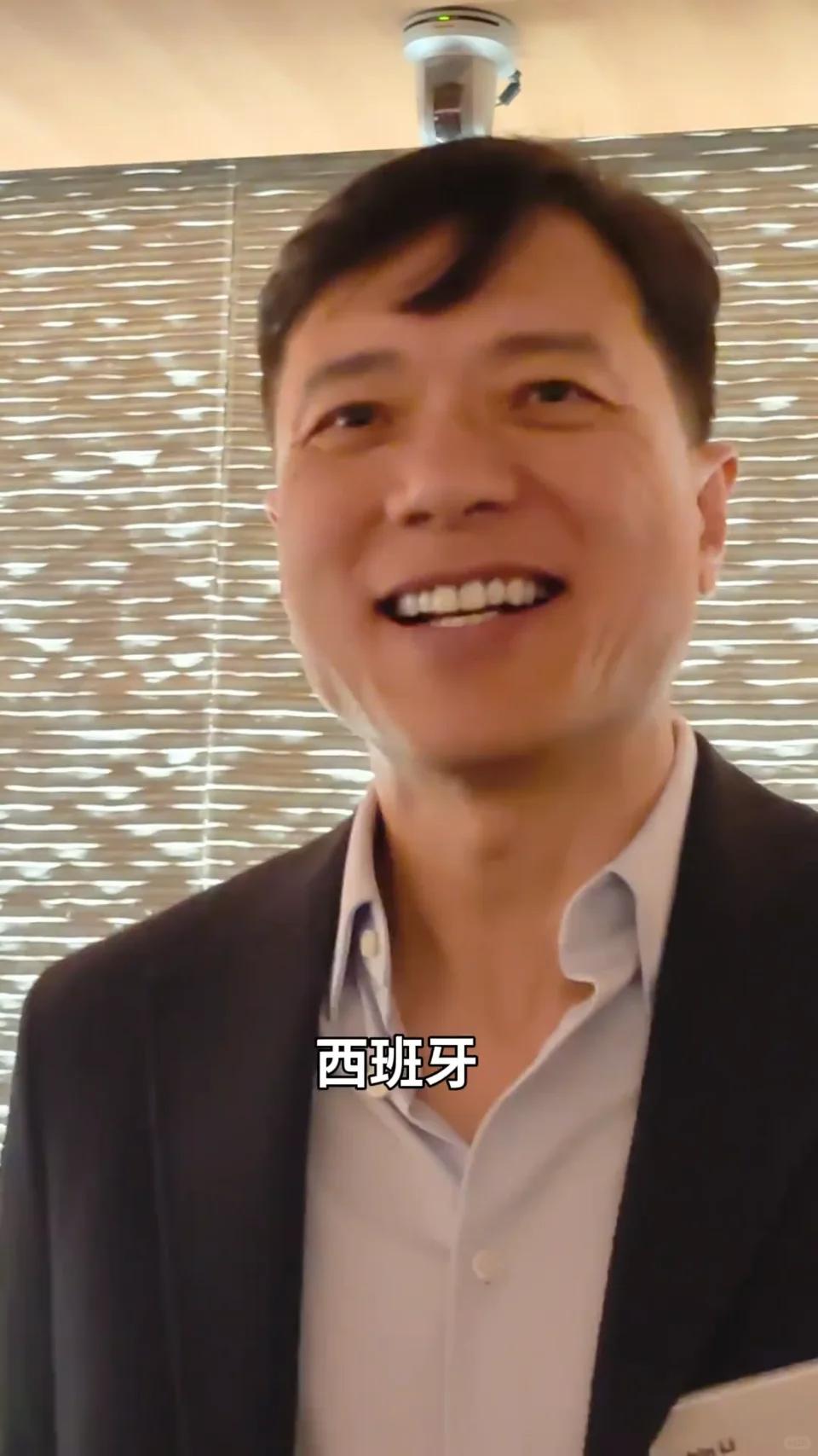 中外产业巨头齐聚世界杯决赛包厢，李彦宏 杨元庆现场直言支持西班牙，滴滴创始人程维