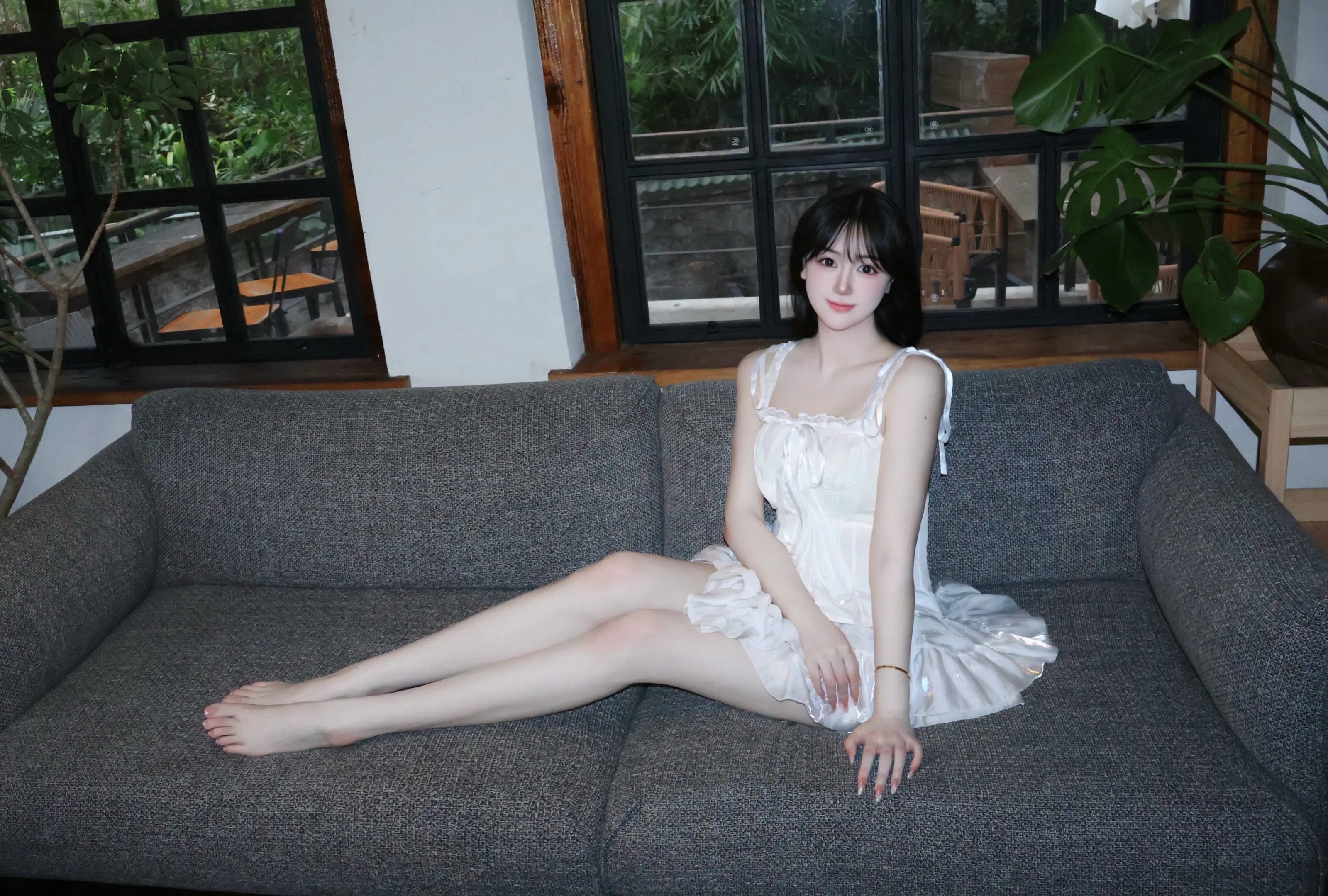 做个少女永远怀春 诗装在心里 奶油抹在脸。上