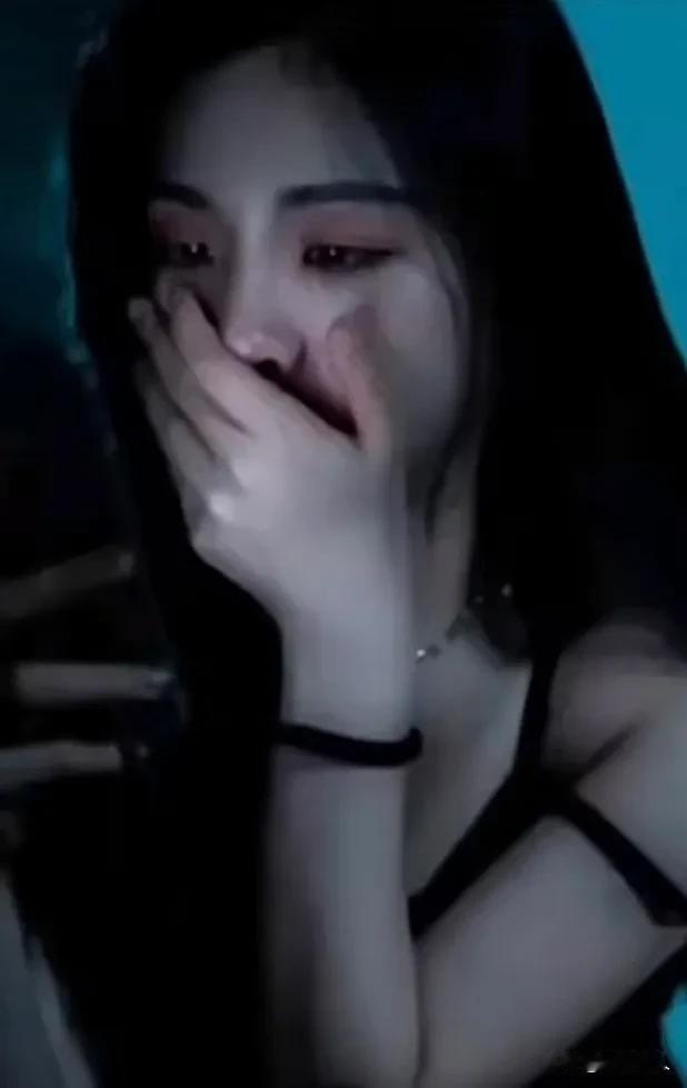 女人，不怕男人管，就怕没有男人管！
没有男人管的女人，再聪明也不行，都是一个可怜