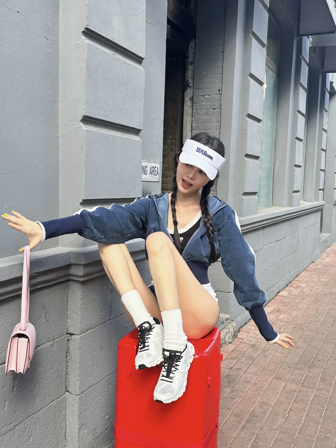 劝你不要总看我 到时候爱上我看你怎么收场