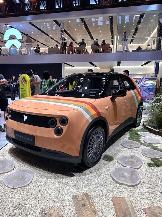 成都车展-萤火虫新配色