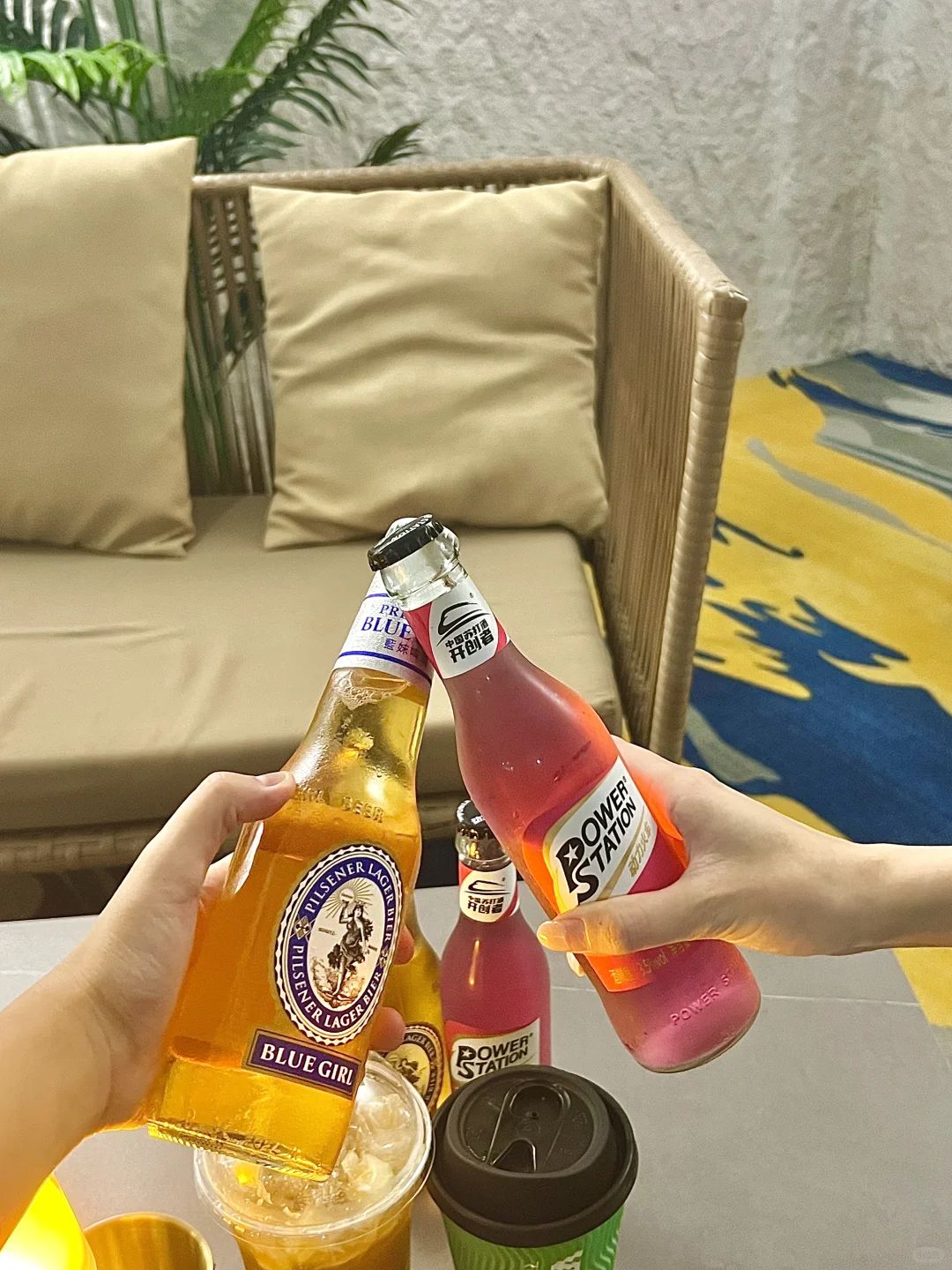 肇庆新开！可以泡一整天的bar！