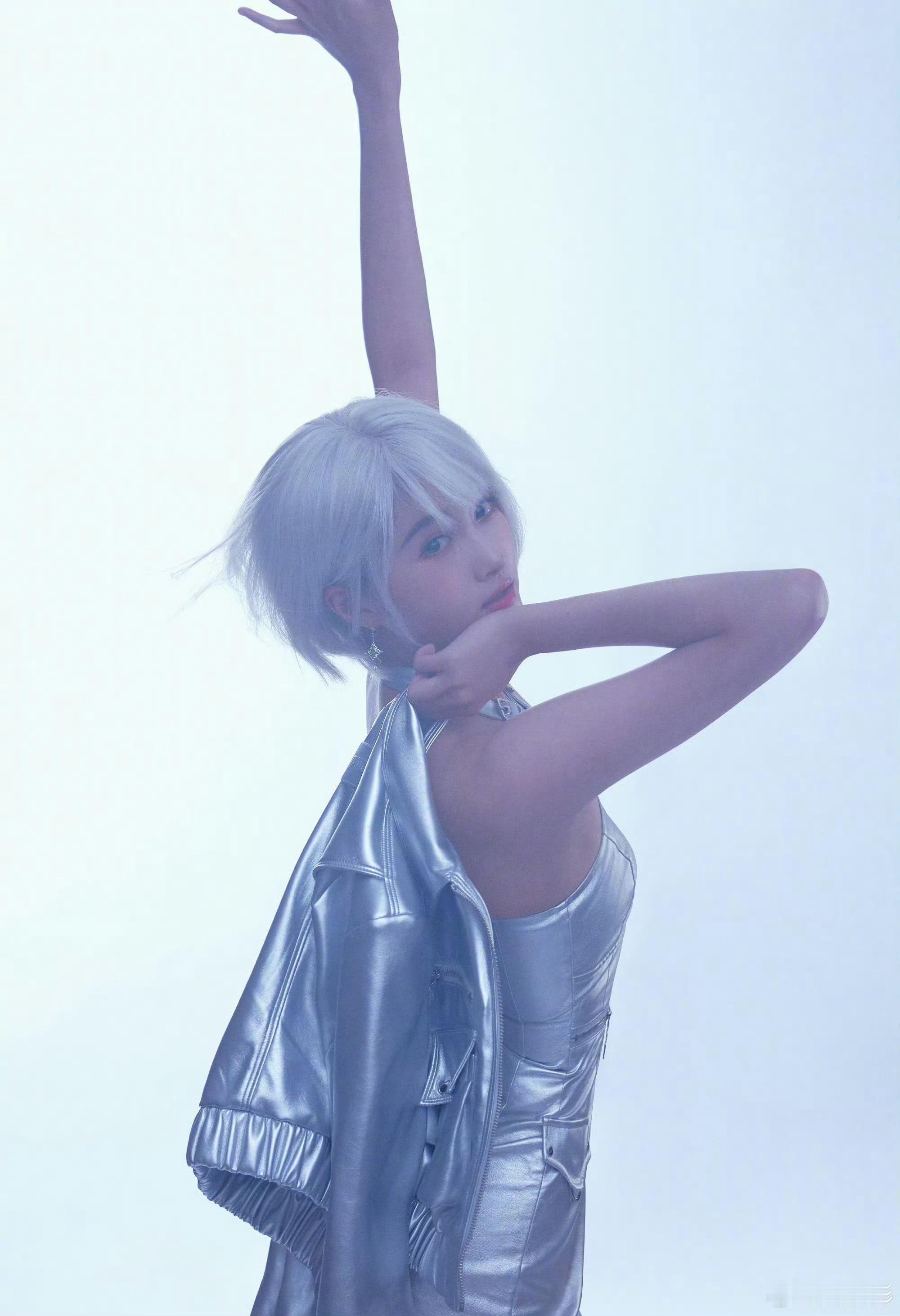 关晓彤恐怕永远都不能成为顶流。 ​​​