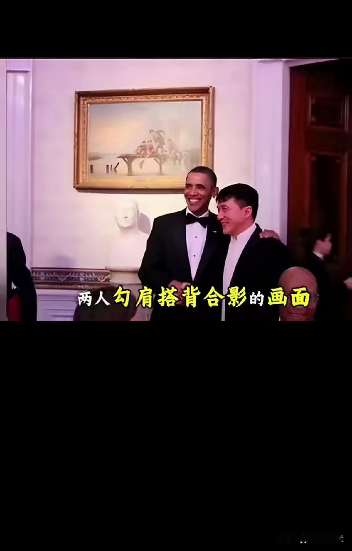 成龙大哥是华人娱乐圈唯一能和刘翔、姚明、林丹等冠军相提并论的人。

他用自己顶峰