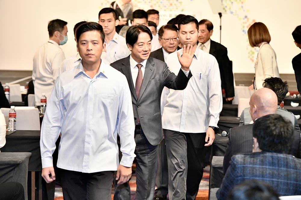 【台网民扬言“要起义杀赖清德全家”，台承办法官与“地检署”掐起来了】一名黄姓男子
