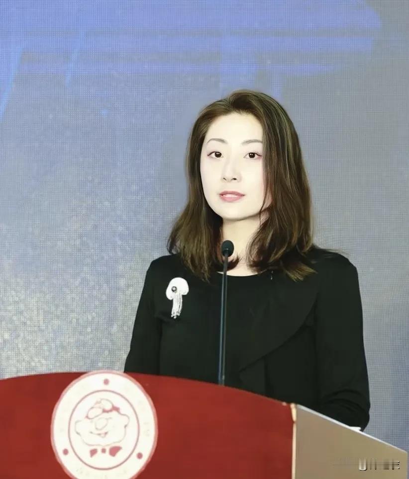 支持宗馥莉的人有什么错，因为就算这个事情的主人公不是宗馥莉，换成任何一个普通人家
