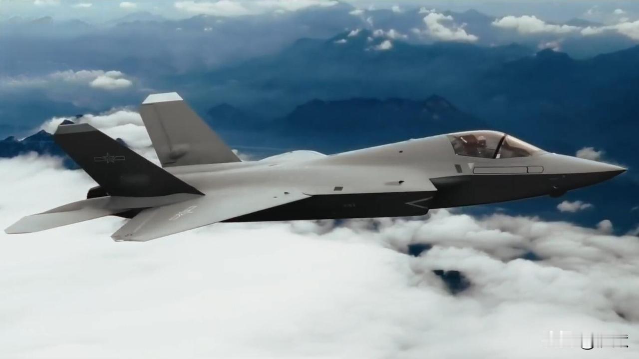 人民空军生日快乐！（图为歼35A）