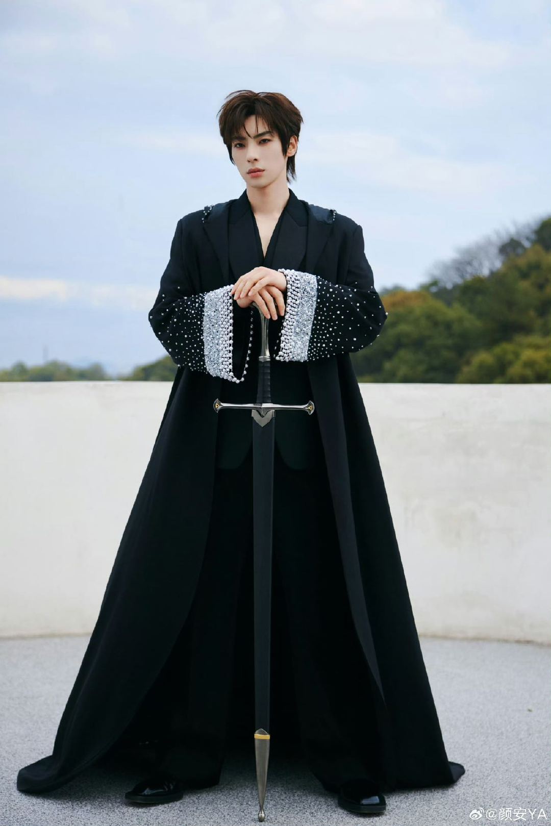 颜安遇到了一个很急的采访颜安都跟不上的采访 新浪娱乐《娱情实验室》抽象系列视频「