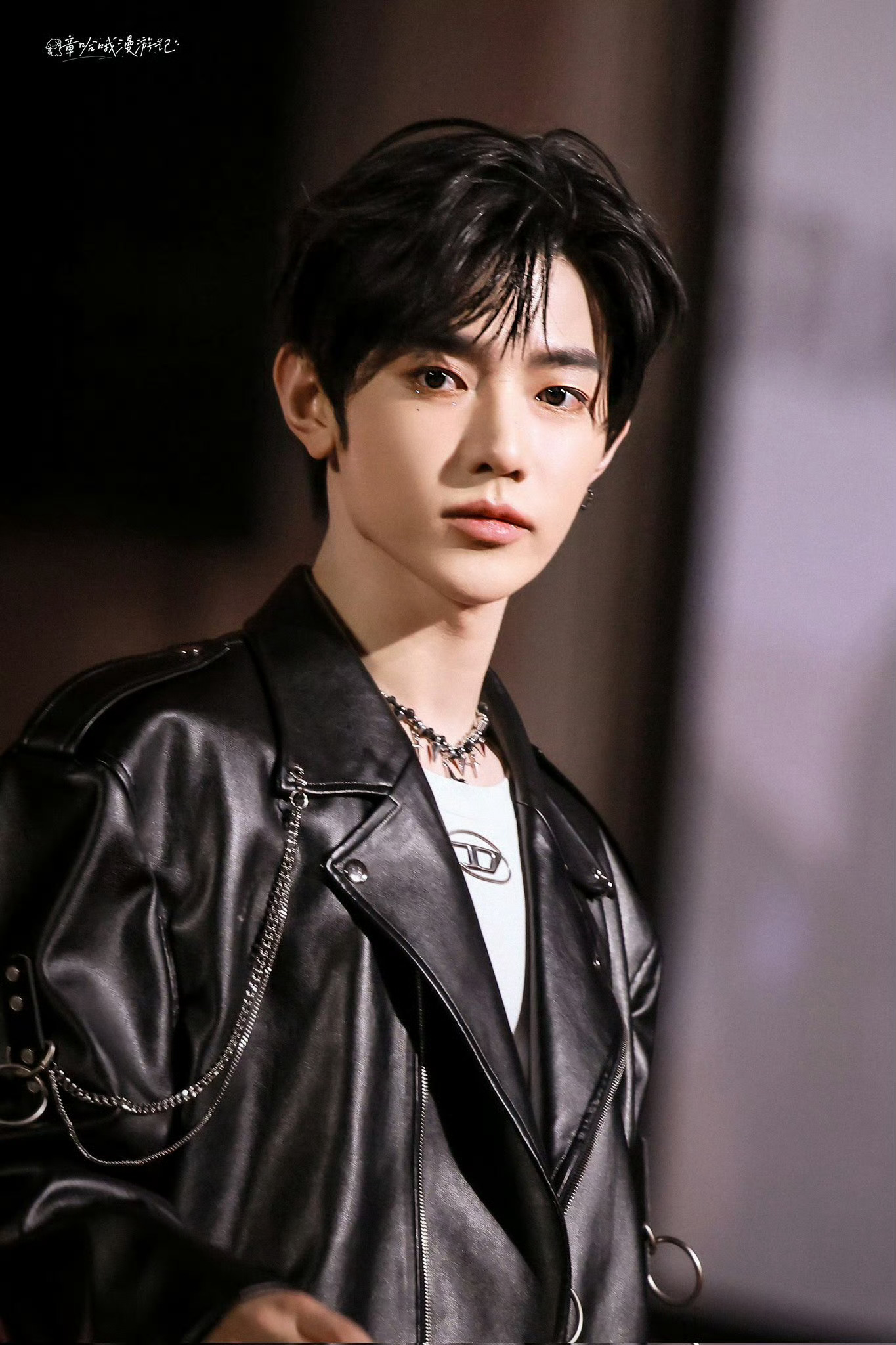 黑 or 白 章昊✖️SBS歌谣大战