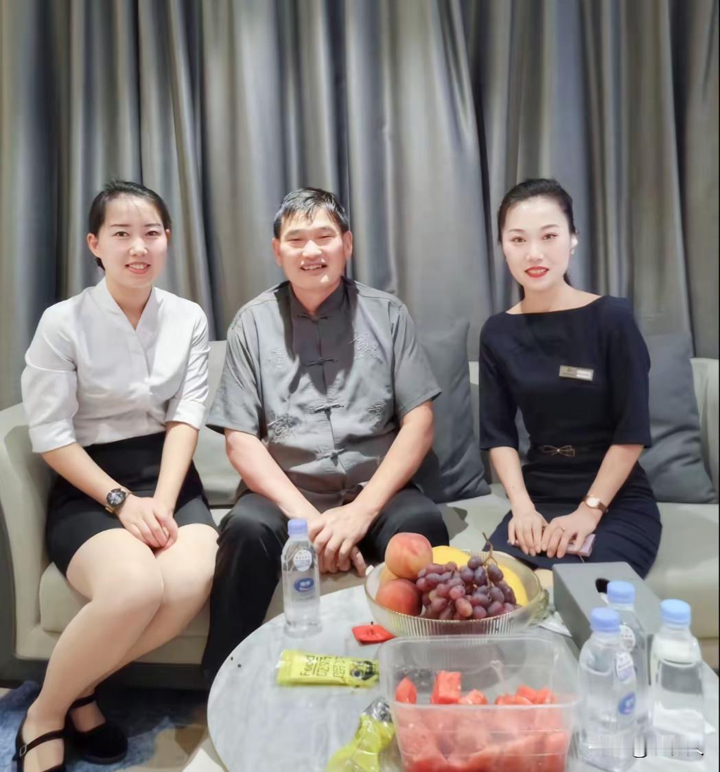 朱之文的经典语句：玉华你在家里放心就行，出名不出轨。朱之文希望你说到做到，别辜负