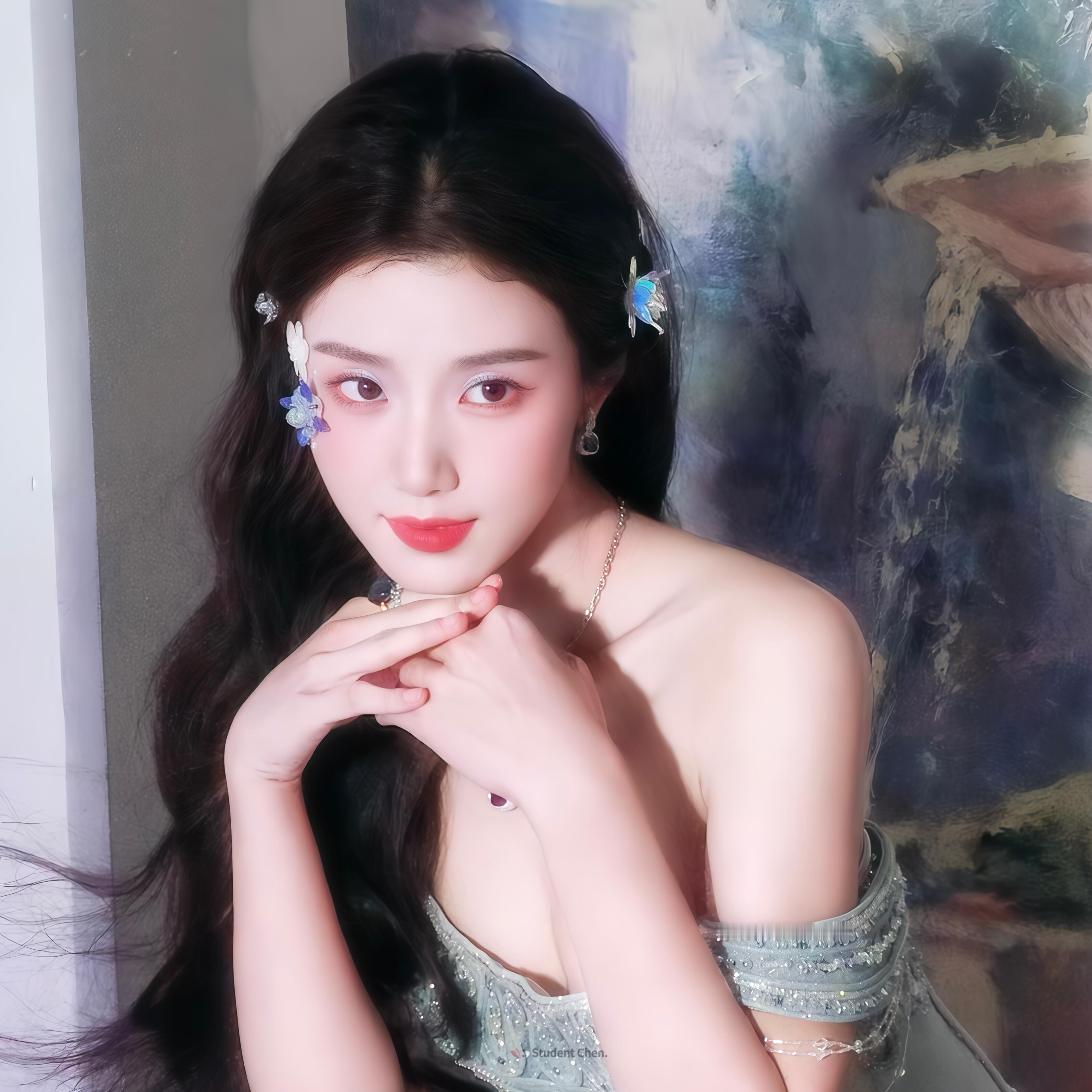 卢昱晓头像｜复古油画🖼️ 