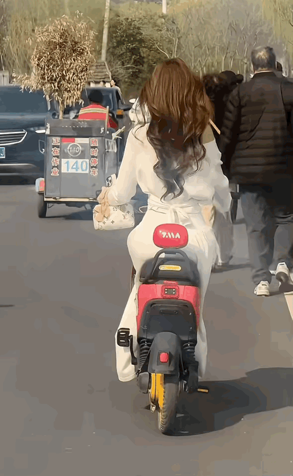 这一瞬间，整条街都是香的！