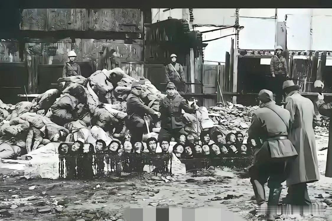 我们不能替死去的人，原谅那些禽兽不如的东西，血海深仇不会忘，也不能忘！
忘记曾经