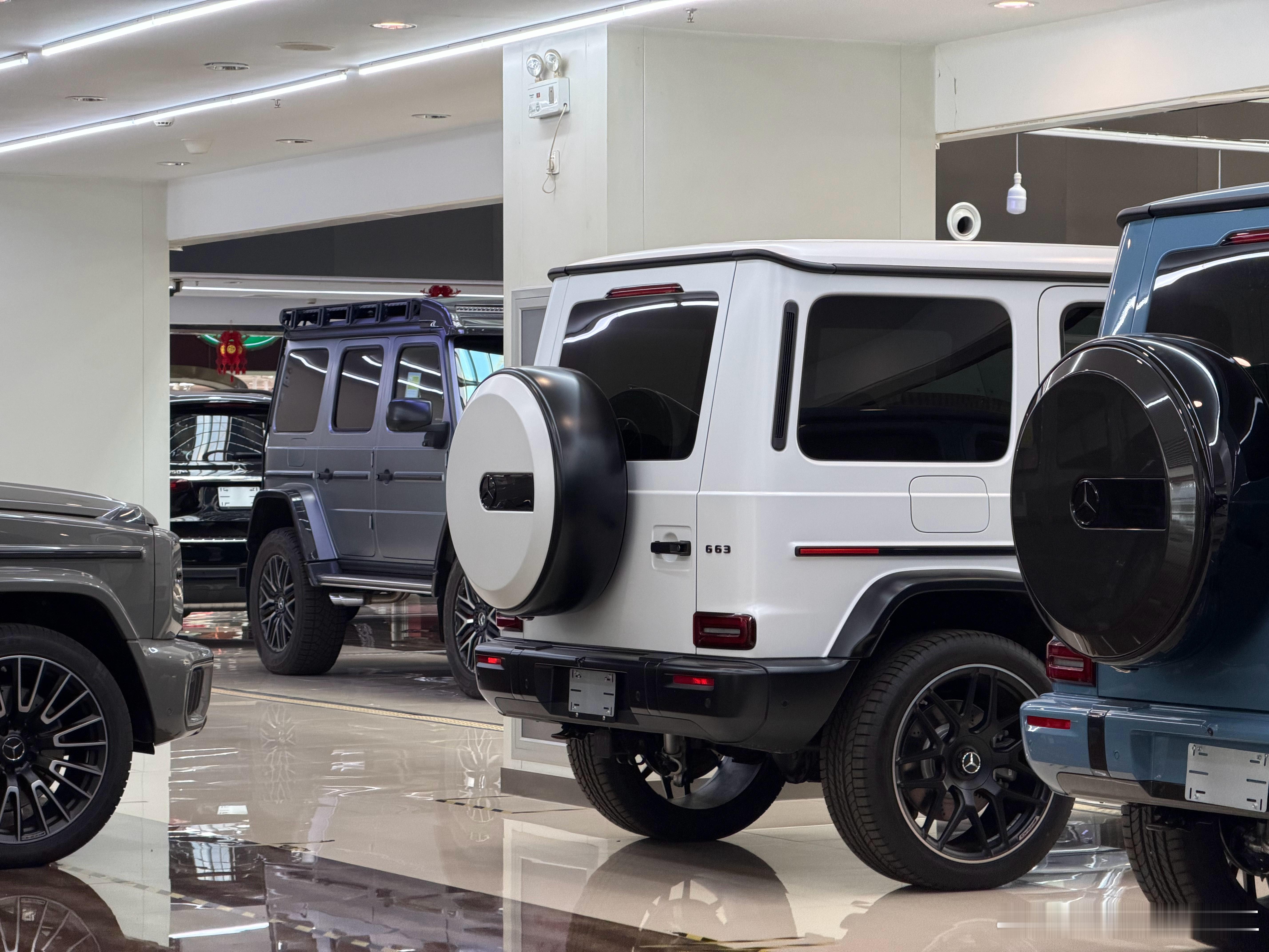 所有男人都绕不开的一台车我说大G，可以G63，也可以G500也可以是一台G634