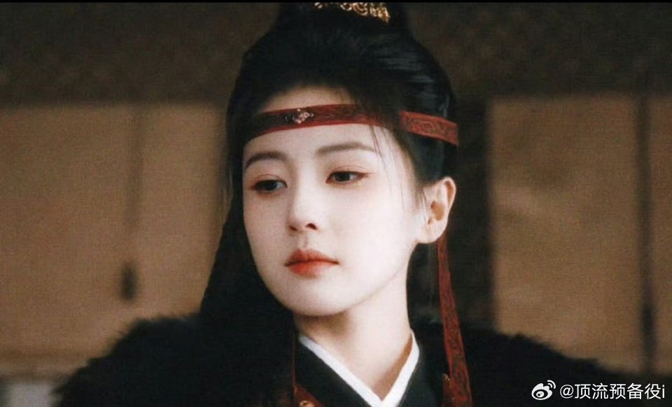 白鹿虞书欣关系一直都好好吧！白鹿在跑男还要虞书欣参加节目 爱看一些女宝