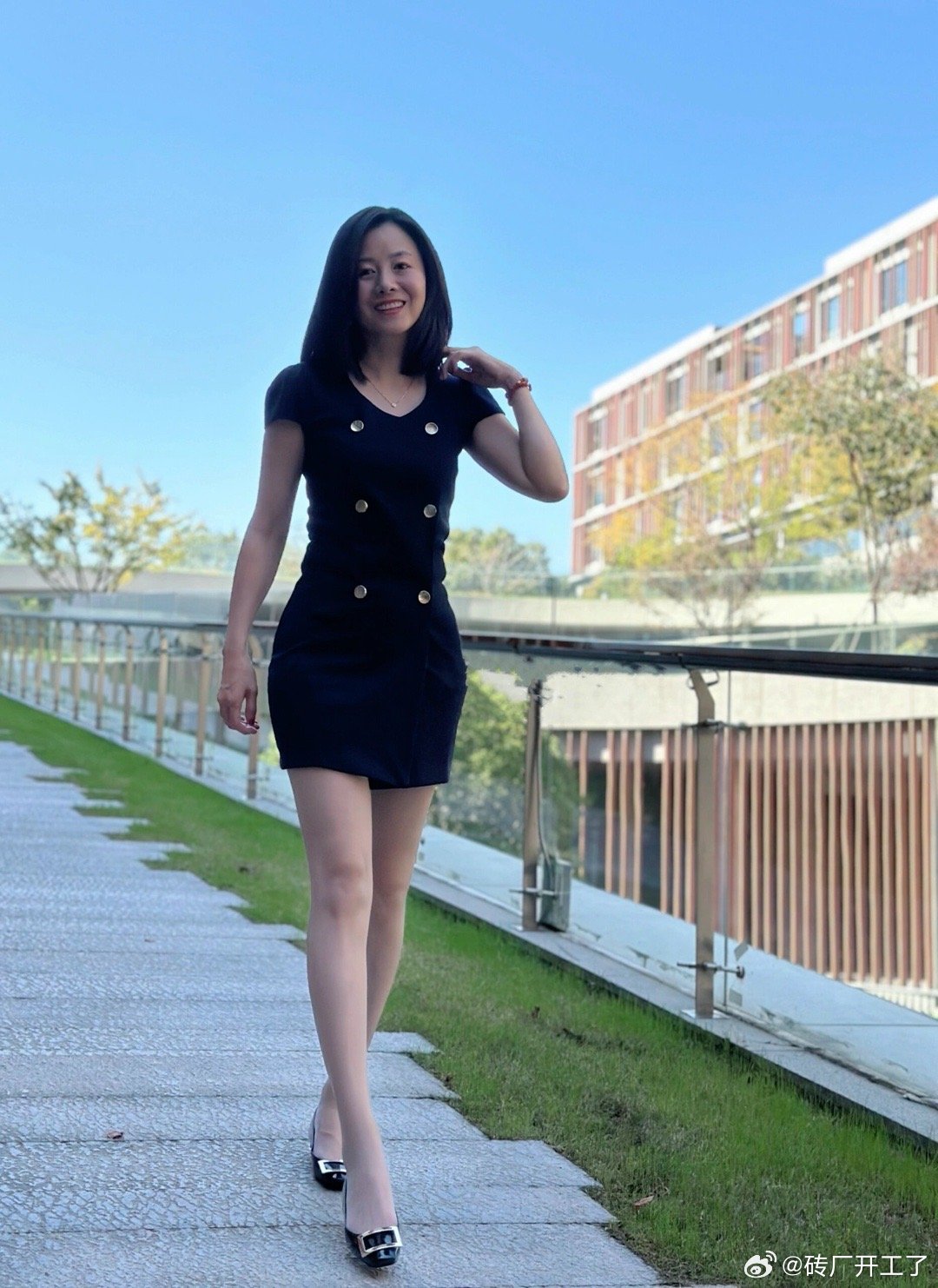 身材好的姐姐 ​​​
