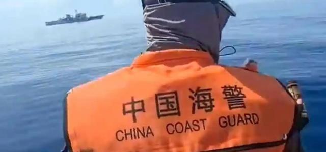 8月18日，菲律宾武装部队发言人特立尼达公开宣称，坐滩在仁爱礁的马德雷山号军舰绝