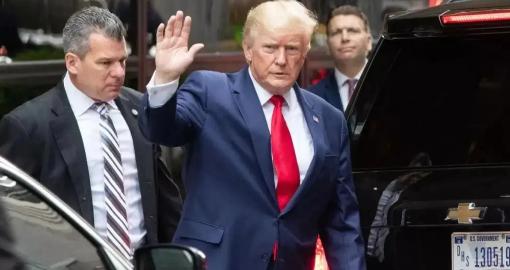 特朗普赌输了？1000美元斩杀线成真，美元将陷入史上严重经济衰退

-

四月的