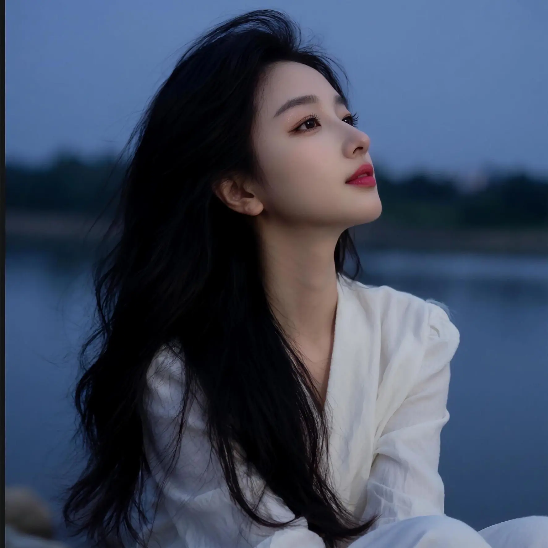 AI暮色侧影 写真 ai 高级感穿搭 原来ai可以这么美
