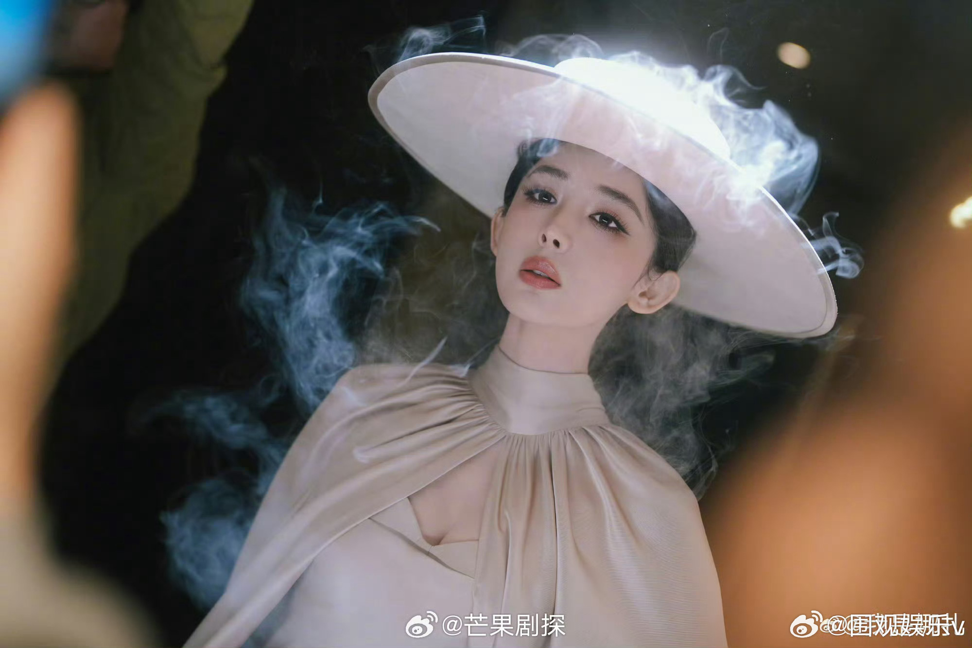 娜扎额头咋了娜扎帽子冒烟了 娜扎额头咋了嗷 