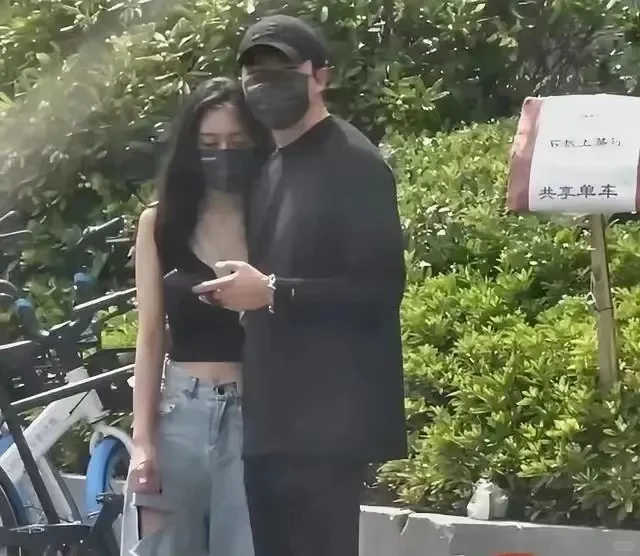 讲真，俞灏明女朋友挺勇敢的！