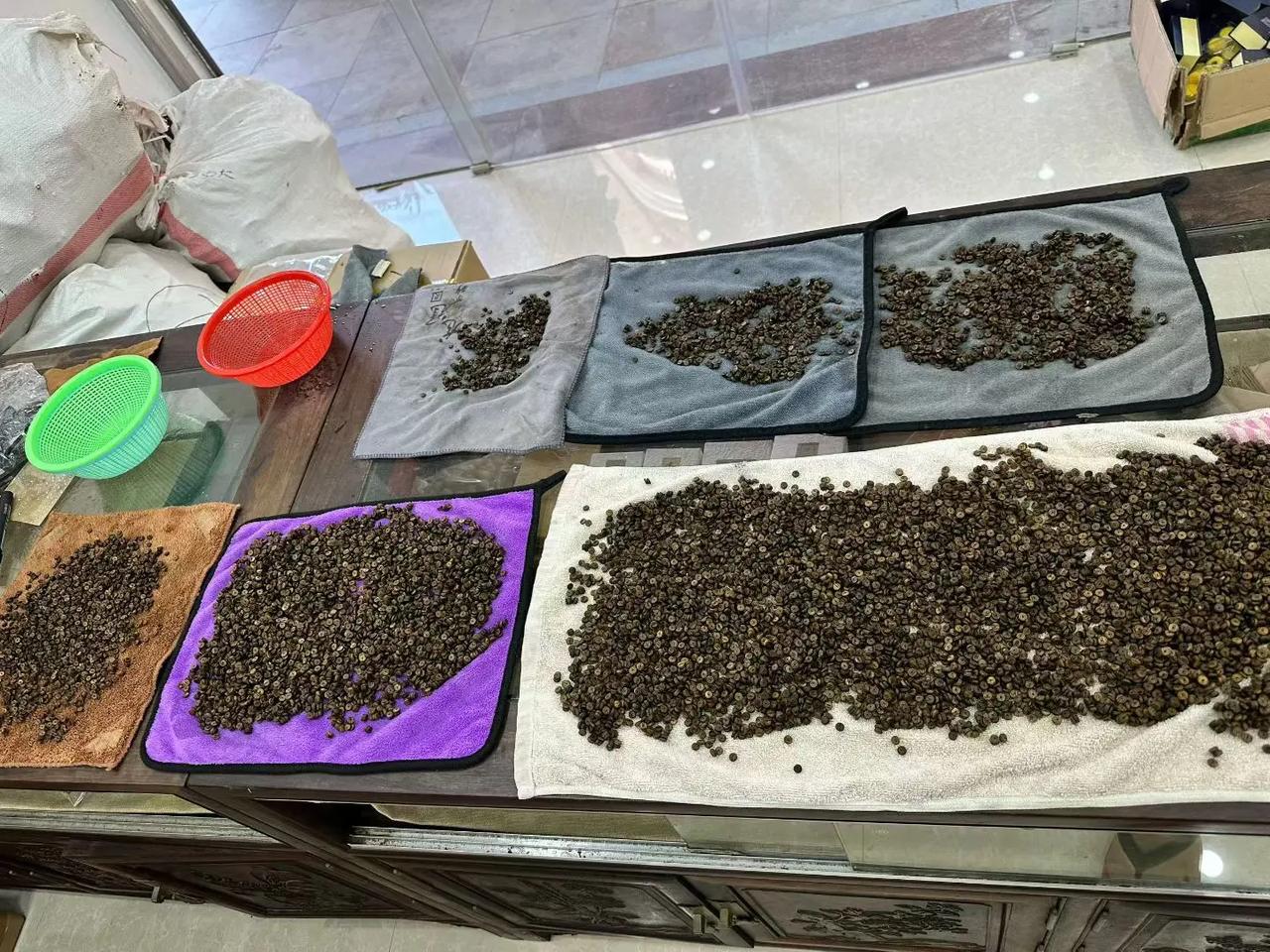 文莱达拉干老料直切九分沉/沉水。