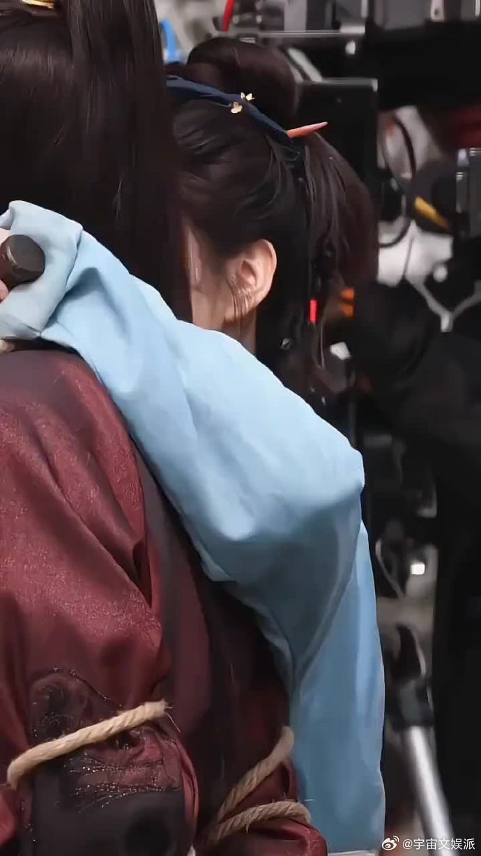 田曦薇原声穿透力 哇塞！田曦薇原声穿透力绝了！情绪上头声音超稳，台词里的情感直抵