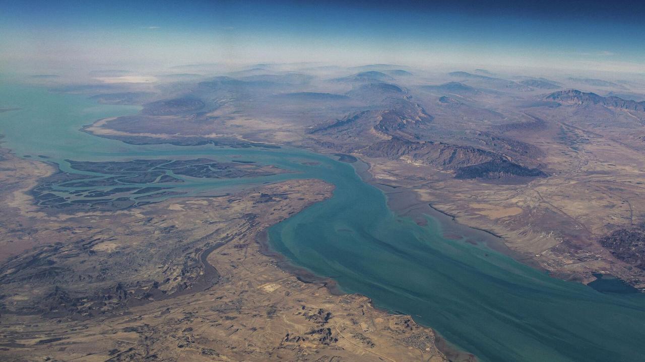 霍尔木兹海峡局势升级：中国专家预测冲突或难持久

俄罗斯卫星通讯社 2026年3