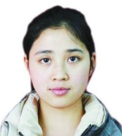 1990年，重庆36岁光棍捡到了一个女婴，不舍吃不舍喝将女孩养大，谁知，养女成年