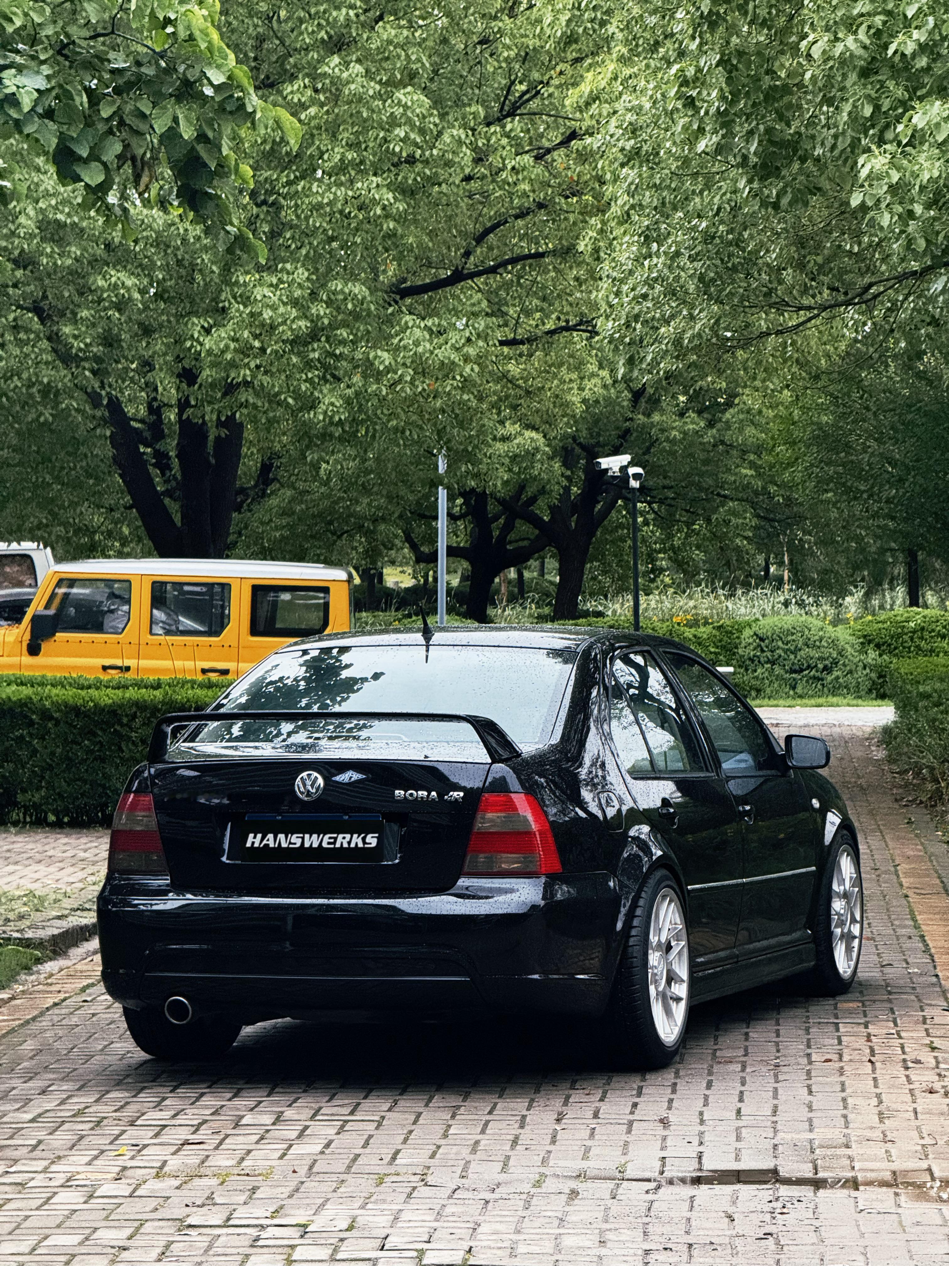 据说现在只要2W了，那还要啥自行车🚲hanswerks  ​​​