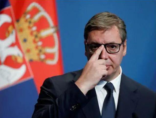 武契奇说：整个欧洲正在为战争做准备[灵光一闪][酷拽][抠鼻]

近日，塞尔维亚