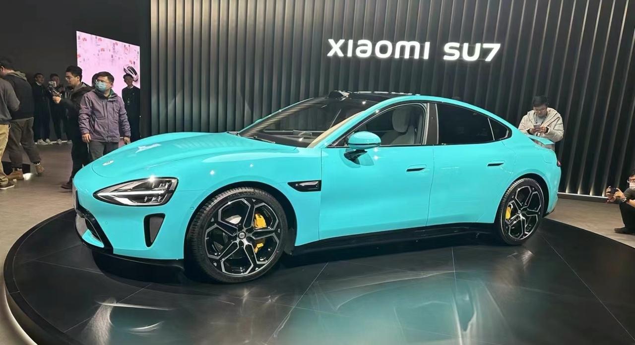 假设小米汽车 su7卖25万，那大家在小米汽车SU7和特斯拉Model3之间选谁