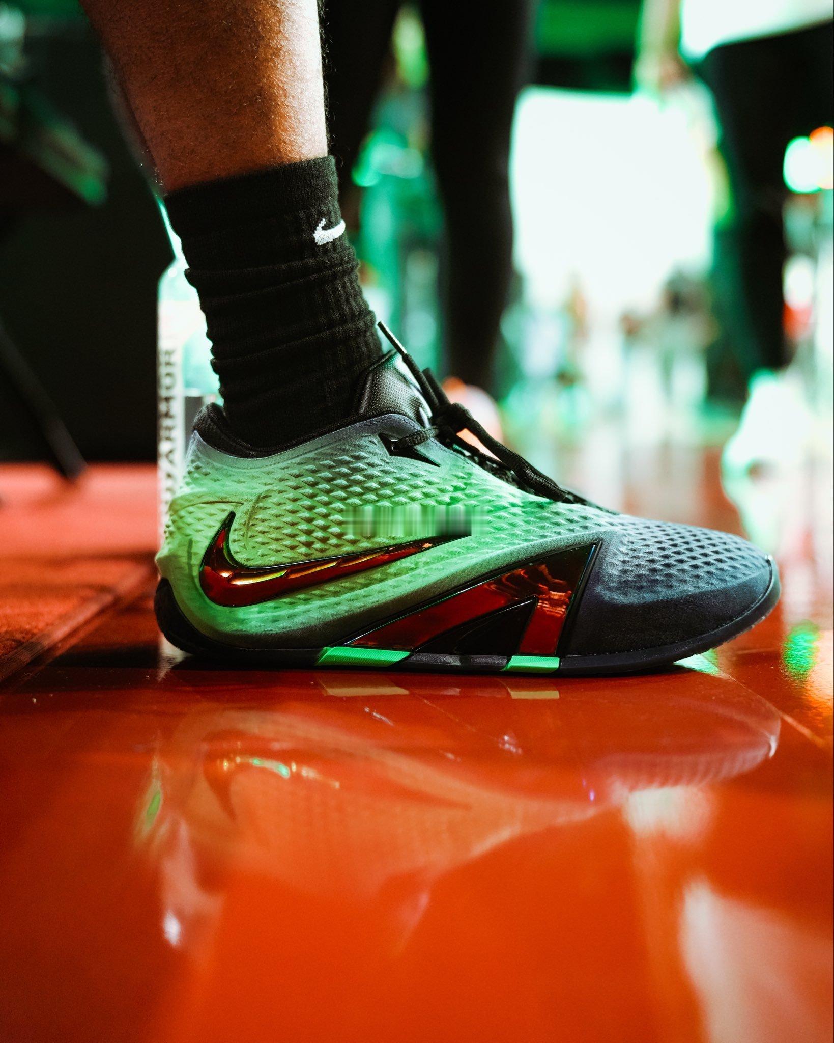 莫兰特 耐克发布Nike Ja 4莫兰特
