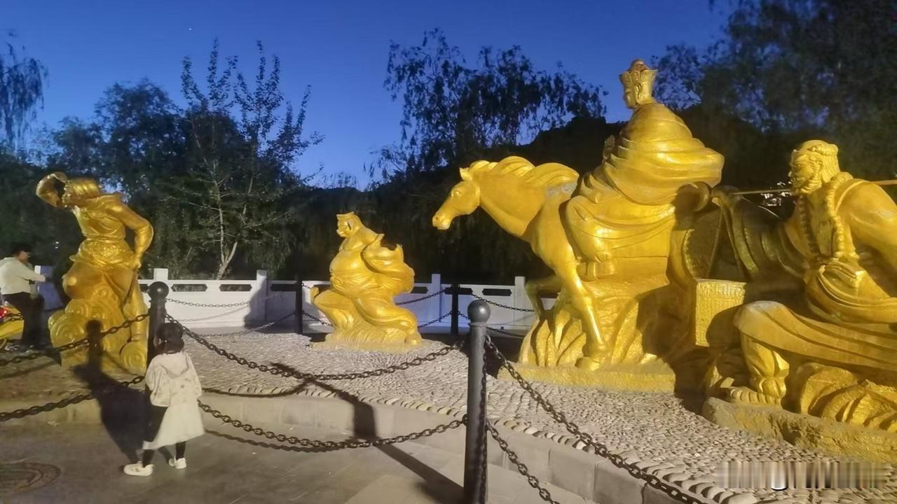 兰州vs贵阳，哪个城市漂亮一点？​我选兰州。我是黔东南人，以前在兰州财经大学读书