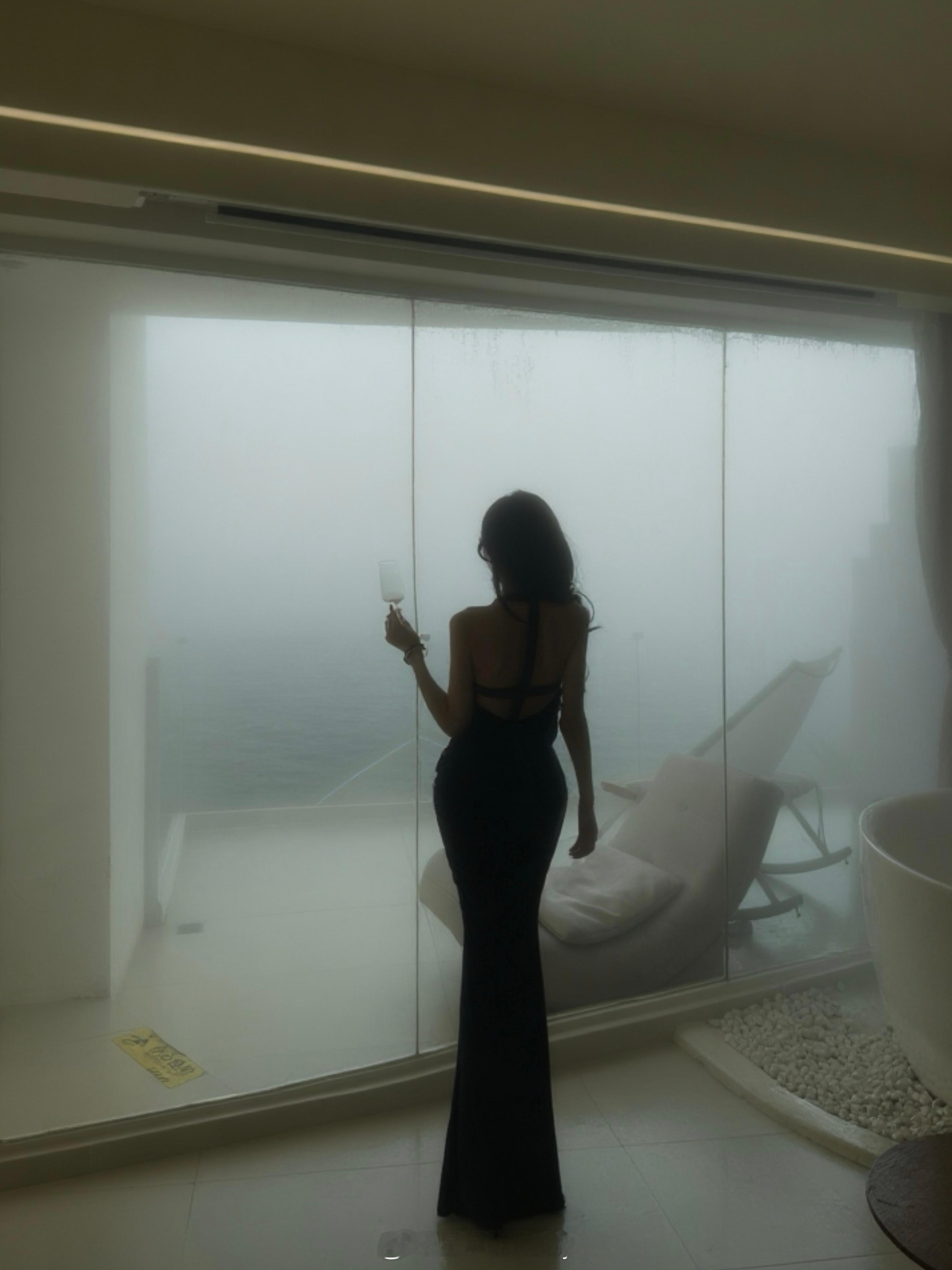 人与人的缘分不是一场不出门就能避开的雨 ​​​
