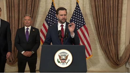 谈了21个小时，美国副总统眼睛都快谈绿了。
后半夜出来宣布：好消息是和伊朗有了接