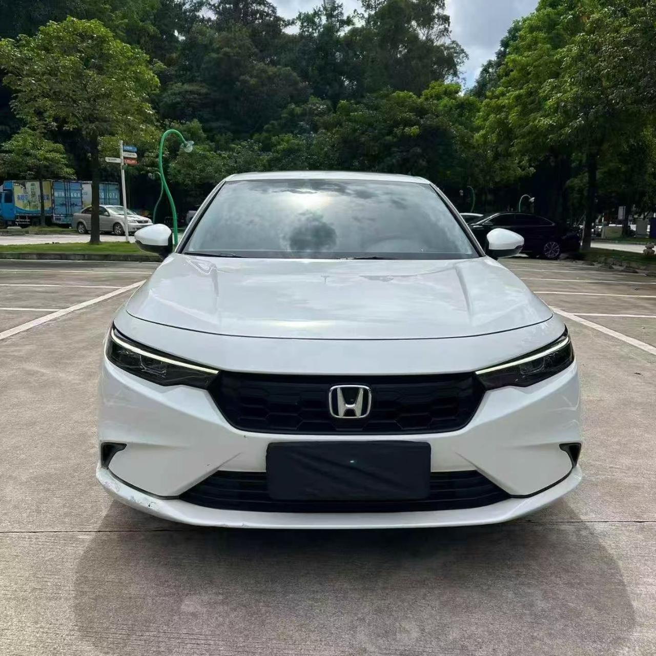 线下看过型格，整体风格会比雅阁更有年轻劲儿，外观看着挺利落。可我最大感受就是噪音