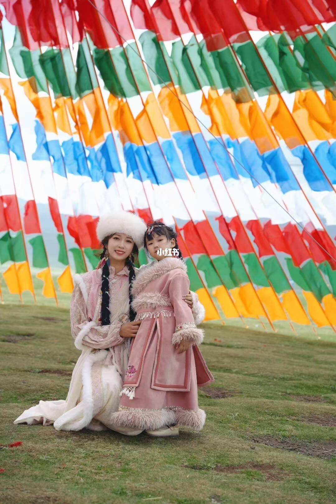生女儿就要带她拍藏服写真呀🎬