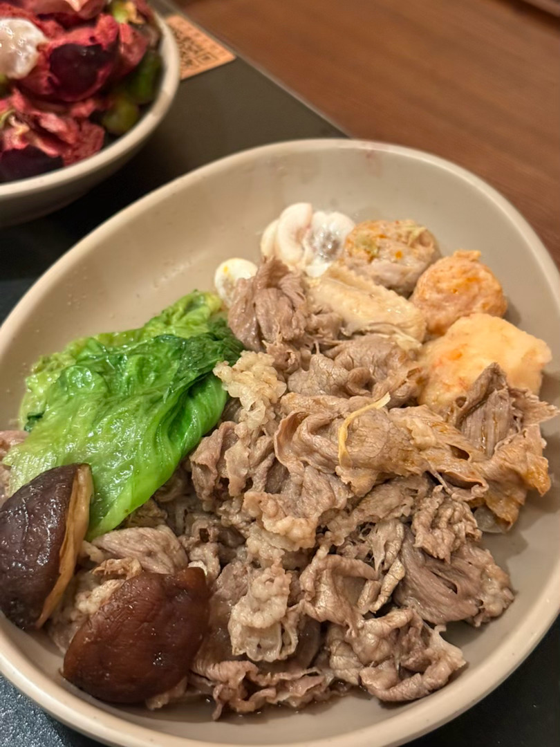 音食记 原计划在家躲台风，结果直接略过福州，之前一直说要在福州登陆，今天给我吃饭