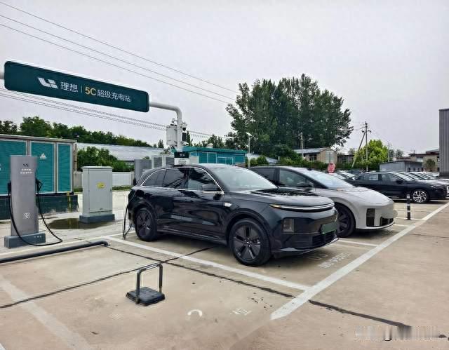 整零协同新路径，理想自研电池为国产汽车探索新方向