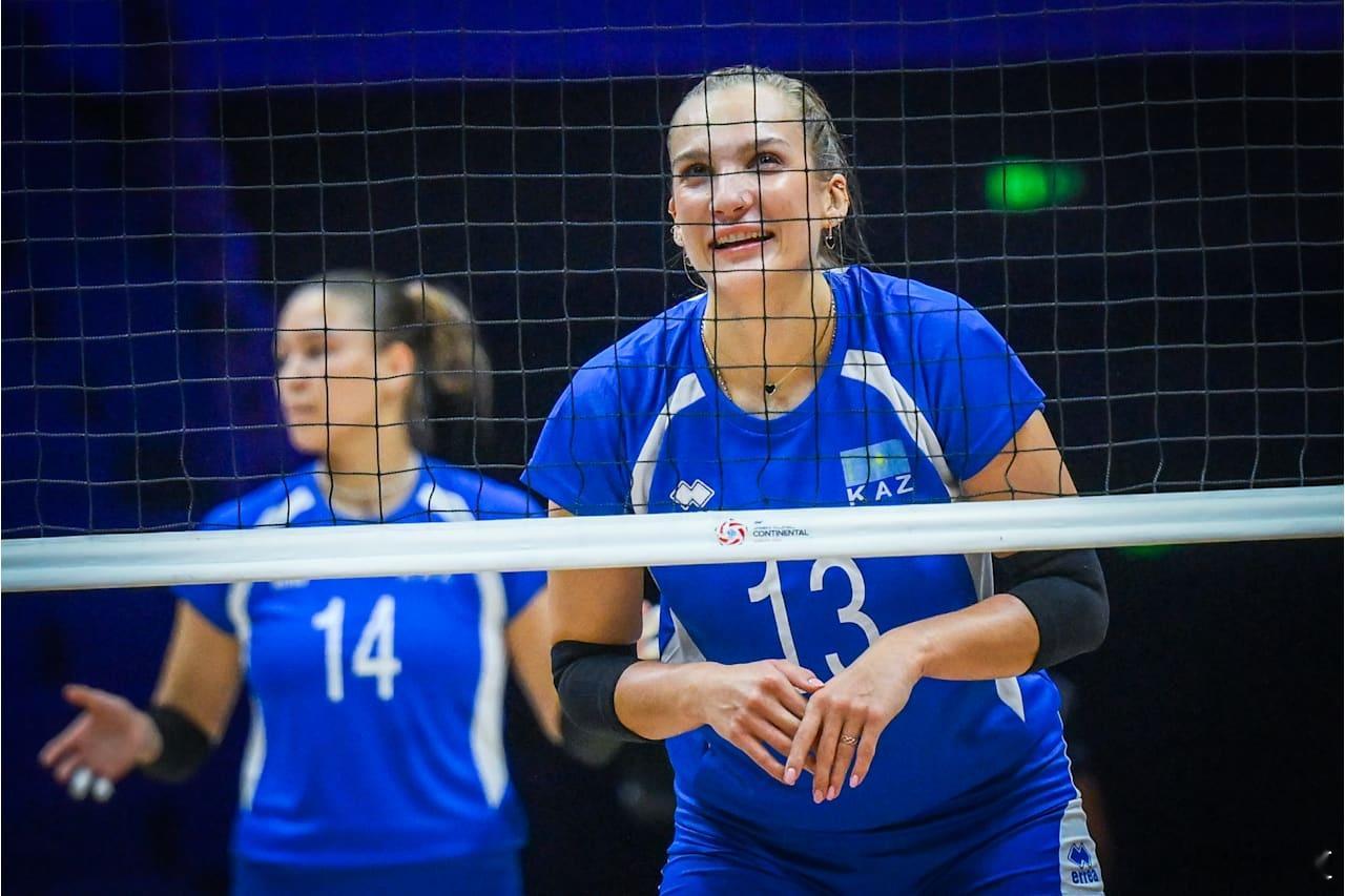 国际排坛动态2026女排亚锦赛B组第一轮：印度尼西亚队3-0（25-22/25-