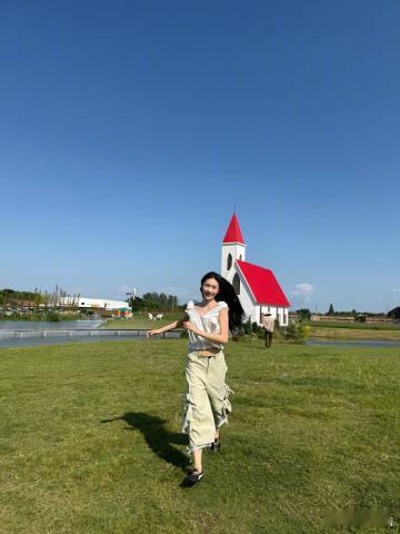 林允什么时候原谅现偶林允什么什么时候回归现偶谁能躲过林允这组 live！BGM、